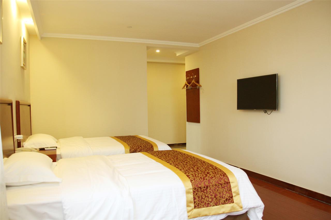 Greentree Inn Beijing Fengtai Dacheng Road Huanleshuimofang Business Hotel Exterior photo