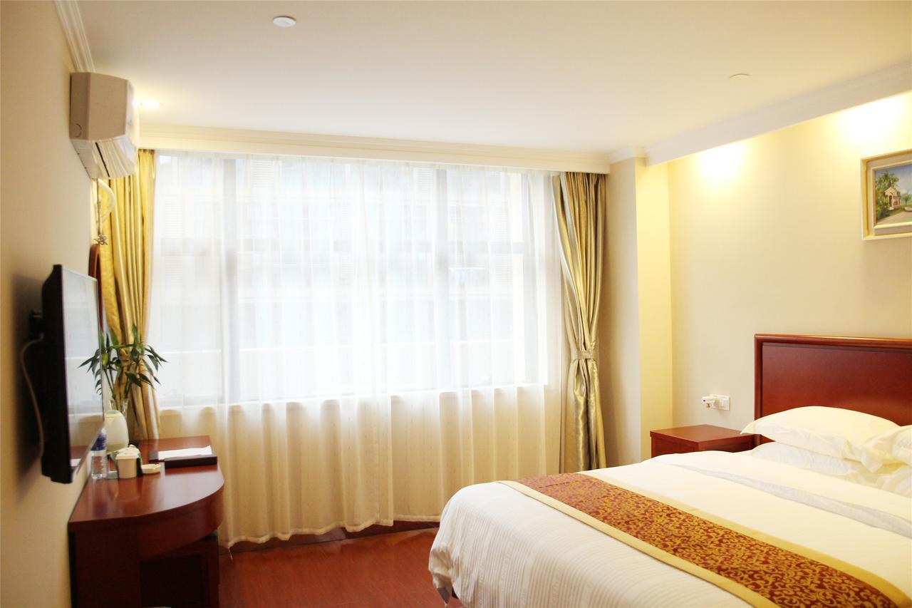 Greentree Inn Beijing Fengtai Dacheng Road Huanleshuimofang Business Hotel Exterior photo