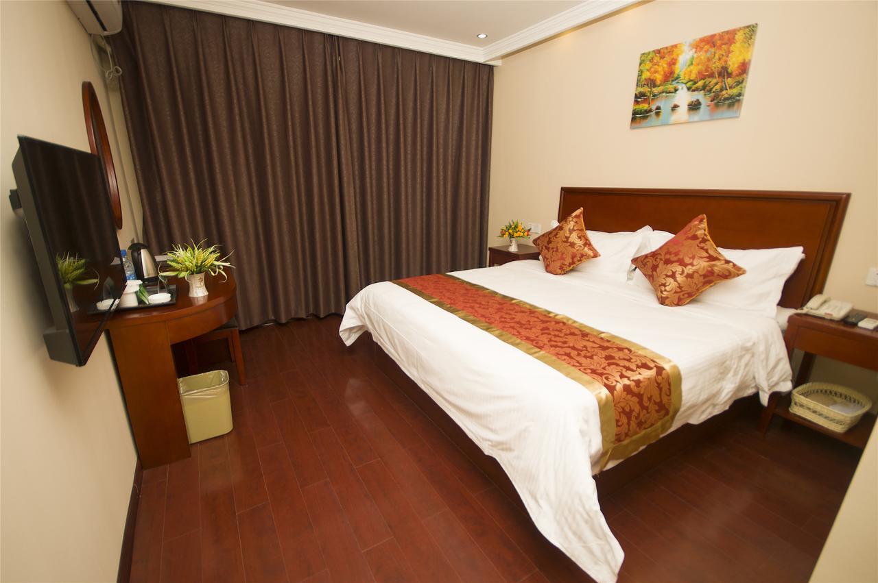Greentree Inn Beijing Fengtai Dacheng Road Huanleshuimofang Business Hotel Exterior photo