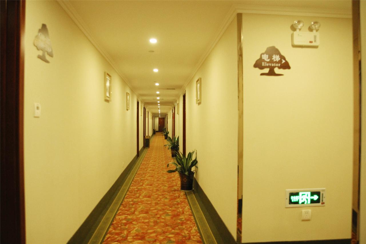 Greentree Inn Beijing Fengtai Dacheng Road Huanleshuimofang Business Hotel Exterior photo