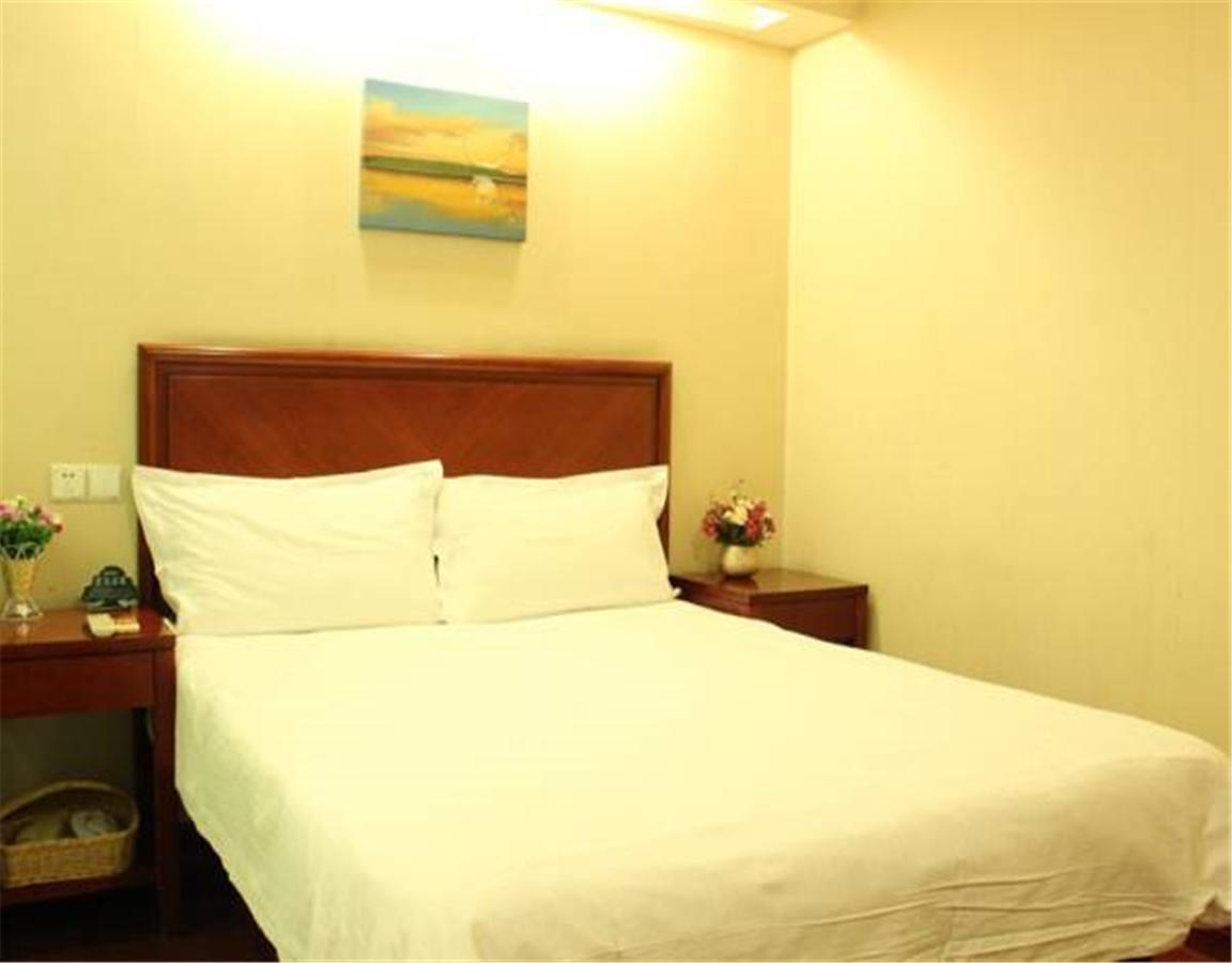 Greentree Inn Beijing Fengtai Dacheng Road Huanleshuimofang Business Hotel Exterior photo