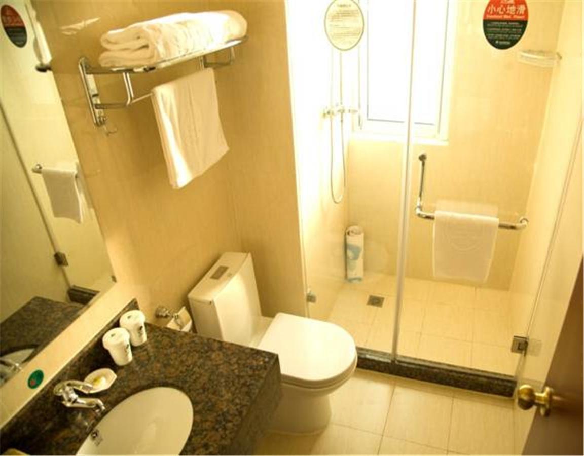 Greentree Inn Beijing Fengtai Dacheng Road Huanleshuimofang Business Hotel Exterior photo